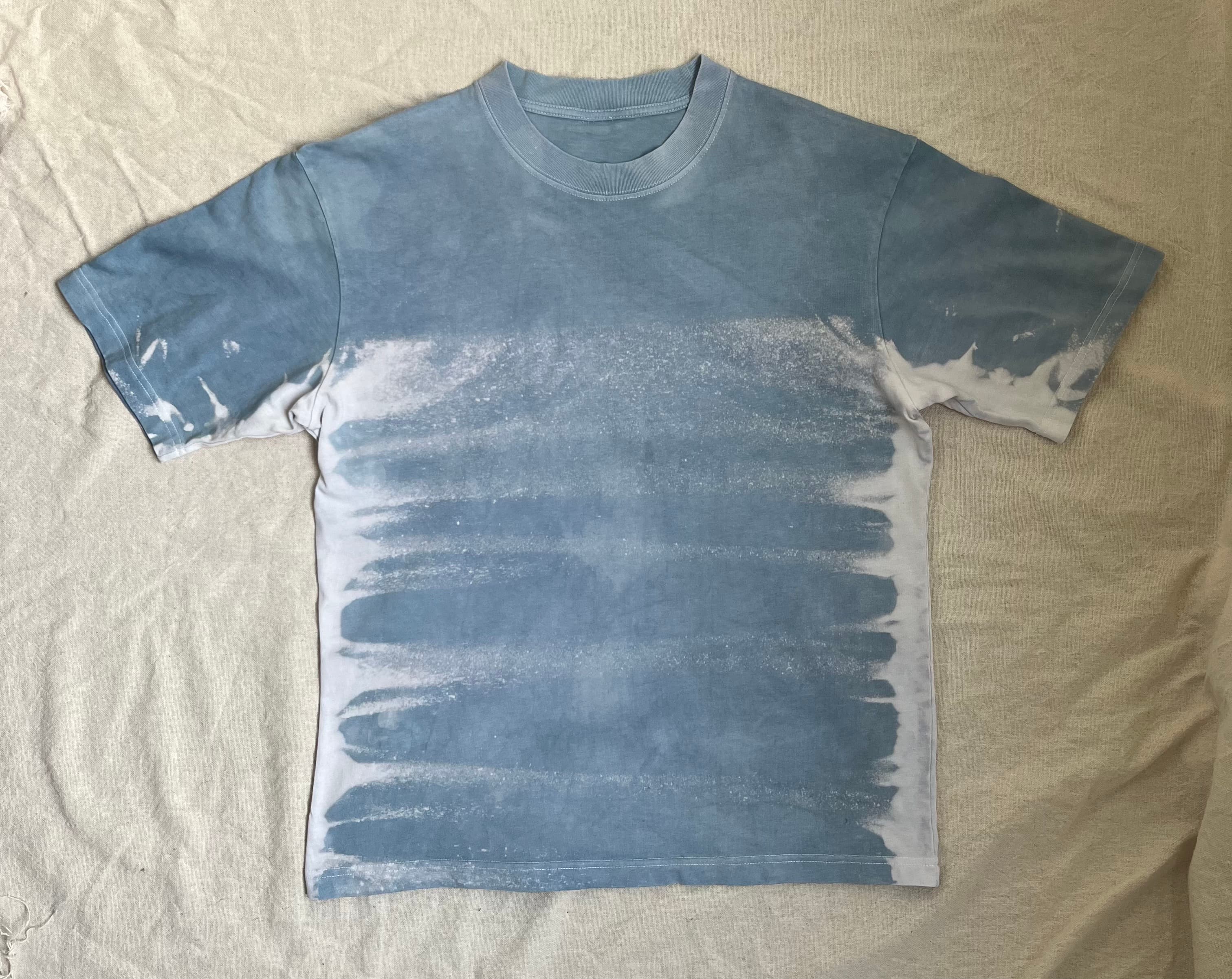 Tee 005